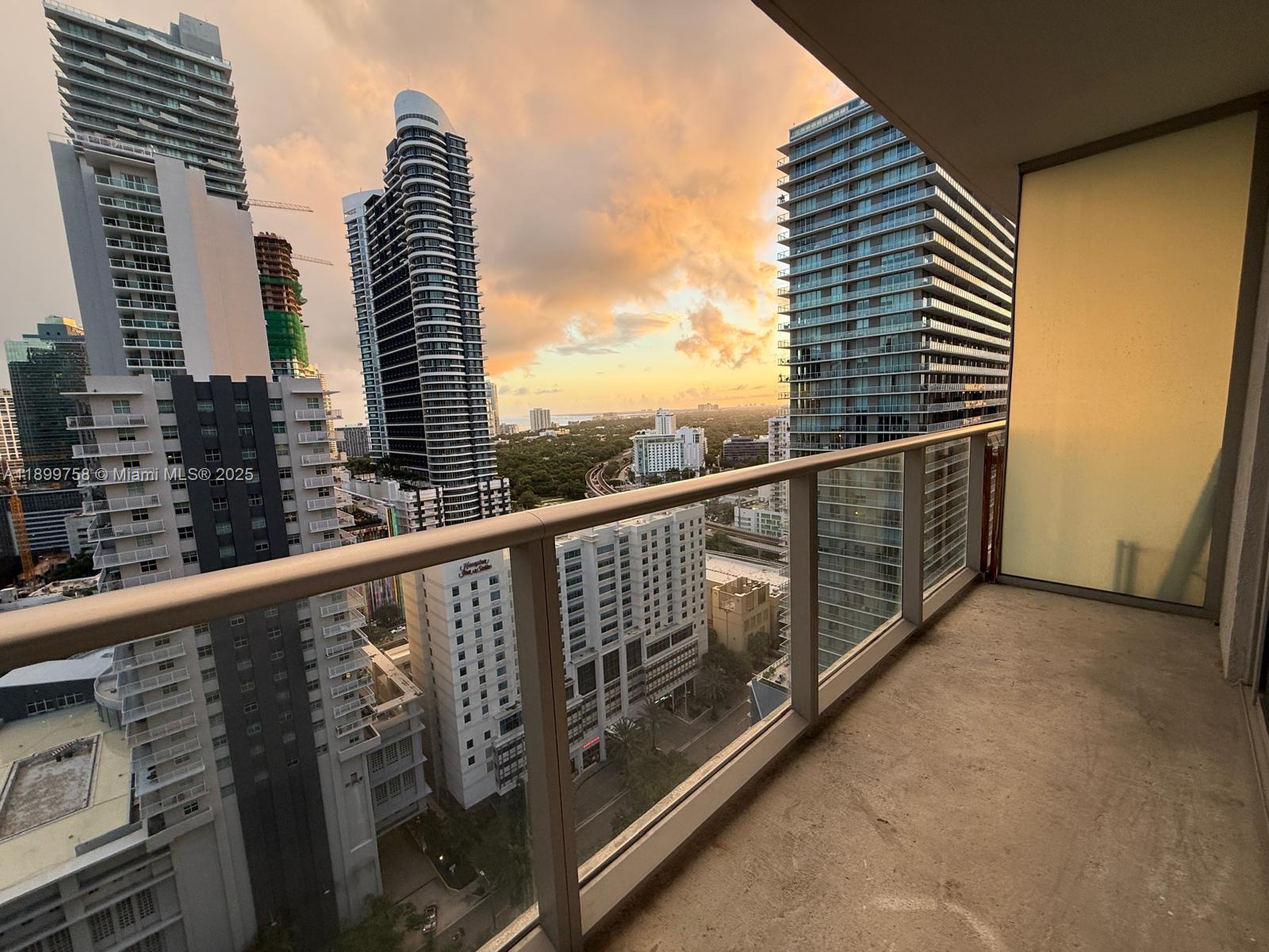 1100 MILLECENTO RESIDENCE - Residential Lease