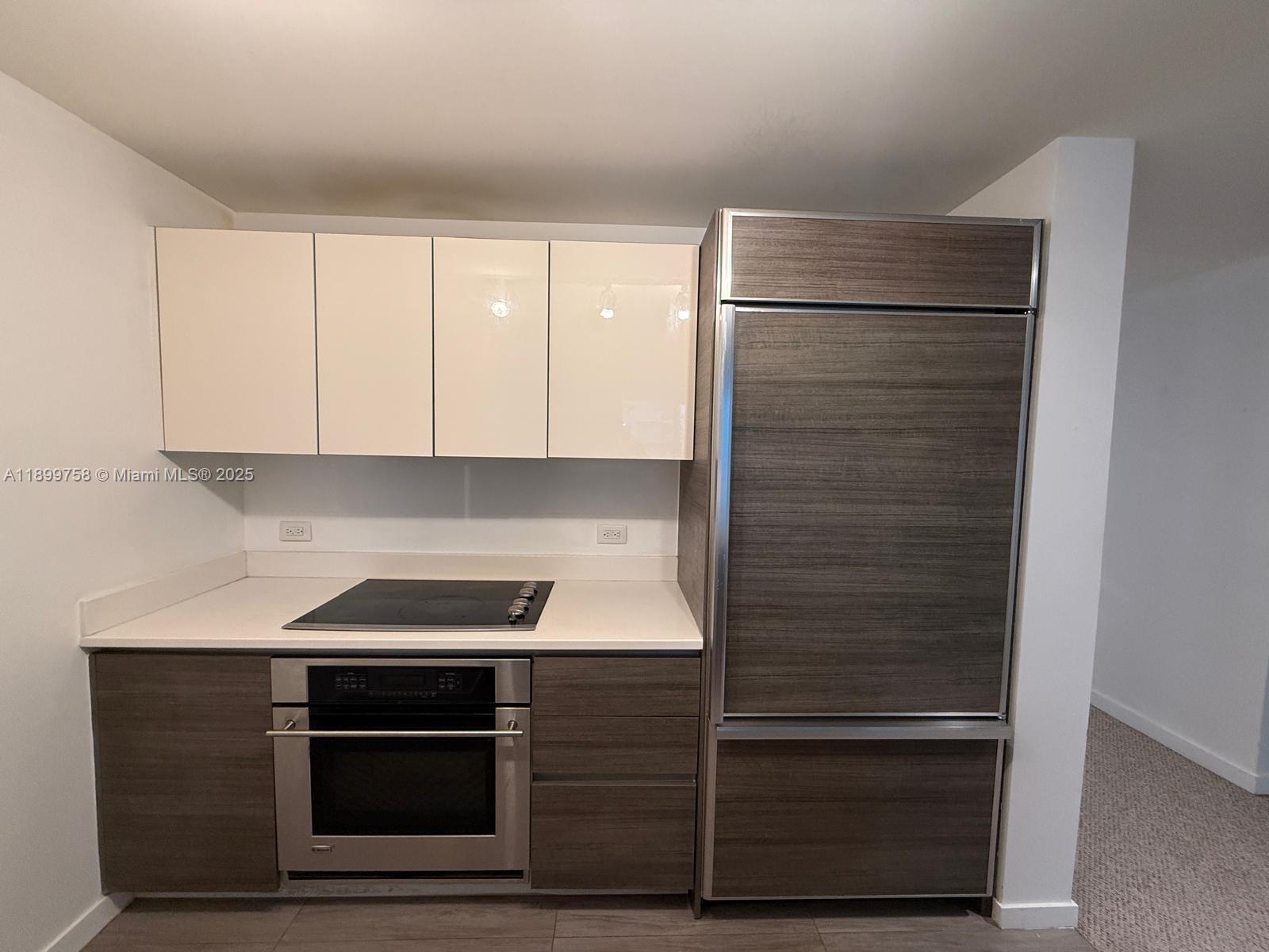 1100 MILLECENTO RESIDENCE - Residential Lease