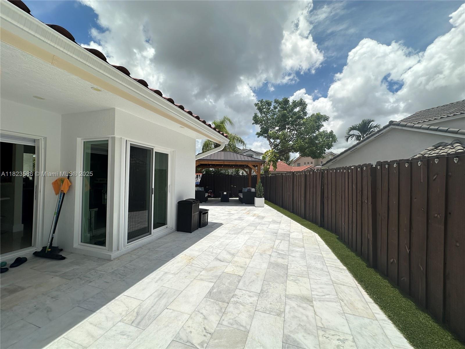 5020 SW 154th Ave