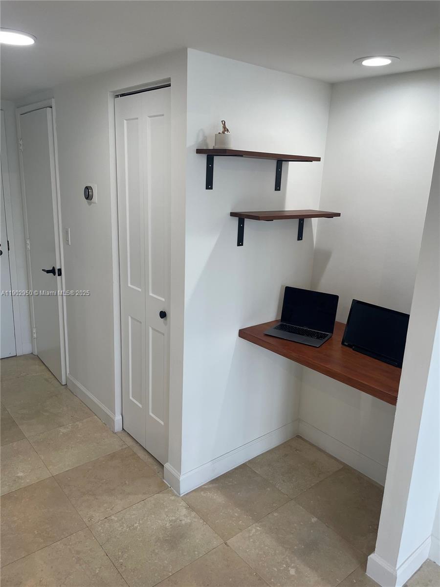 BRICKELL KEY ONE CONDO - Residential Lease