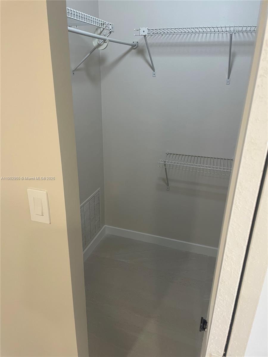 BRICKELL KEY ONE CONDO - Residential Lease