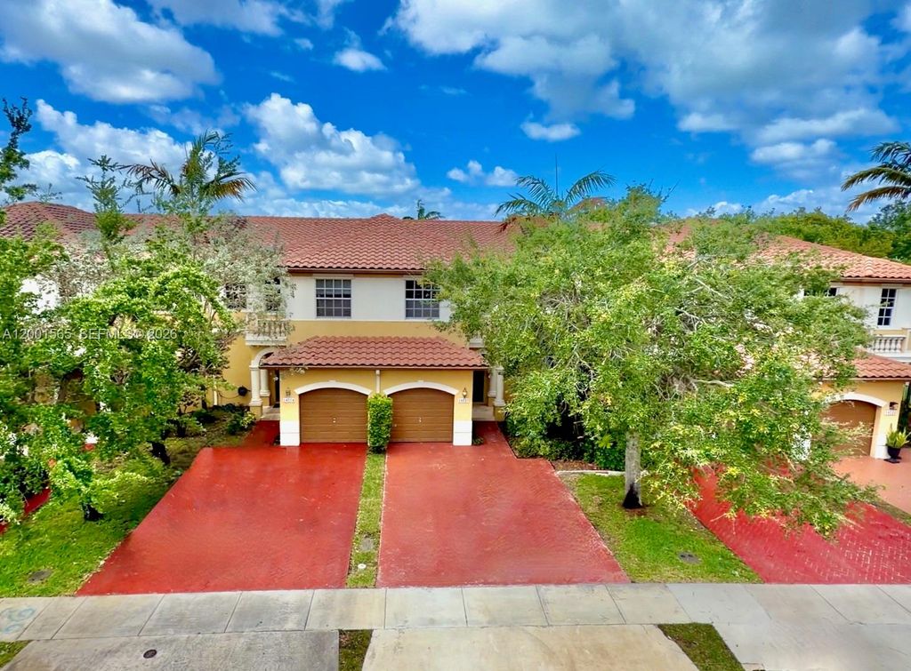 Photo of 14110 SW 51st Ct, Miramar, FL 33027 (MLS # A12001565)