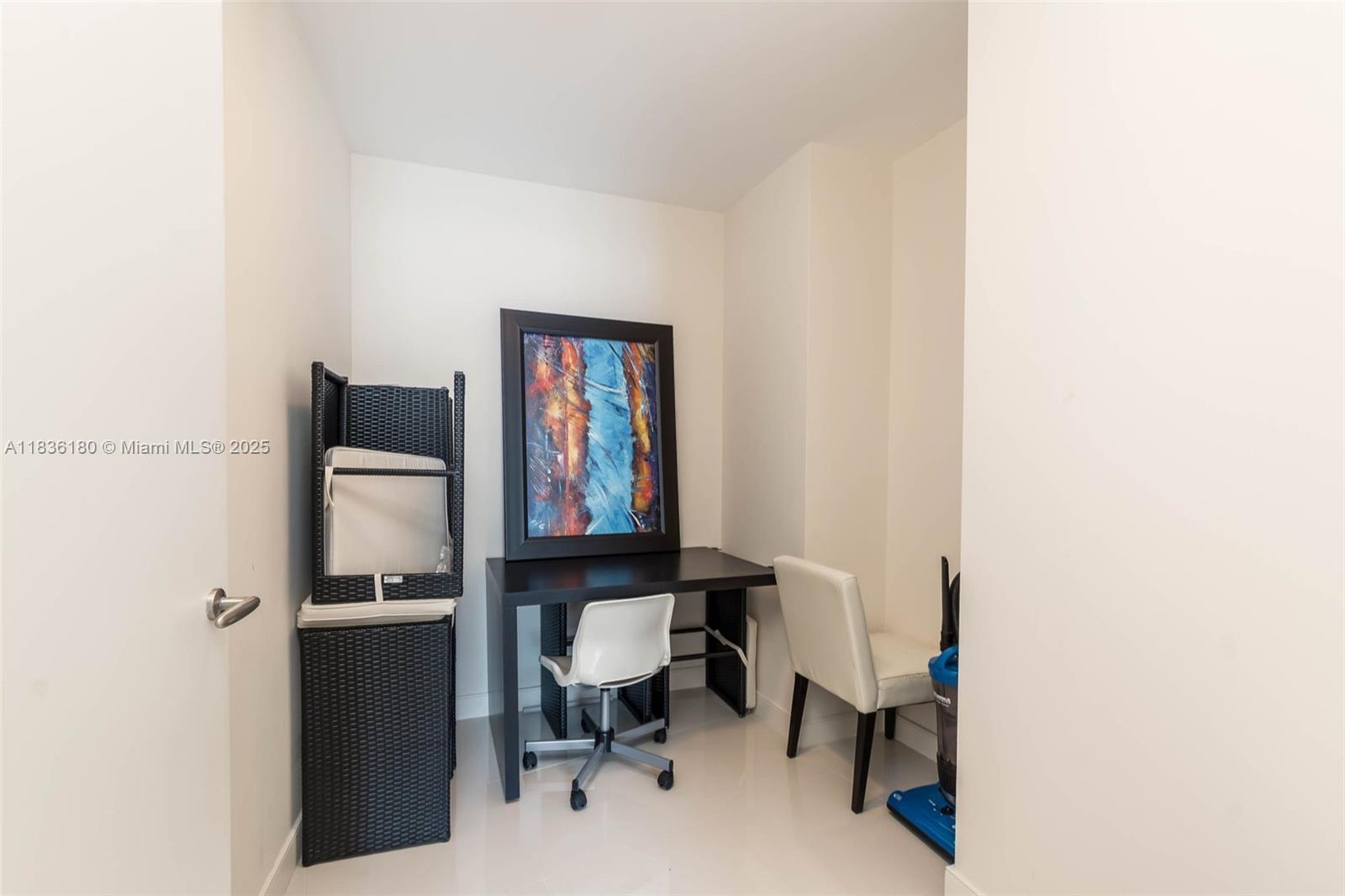 EPIC WEST CONDO - Residential