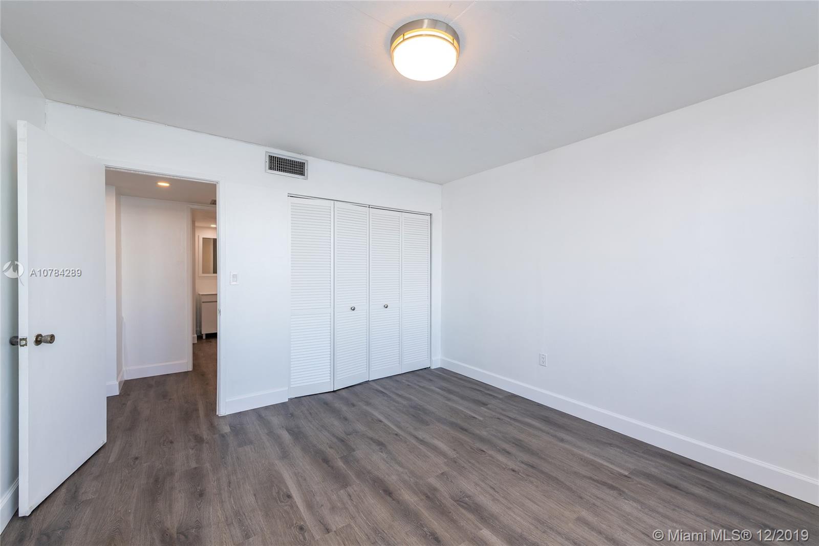 BUCKLEY TOWERS CONDO - EA - Residential Lease