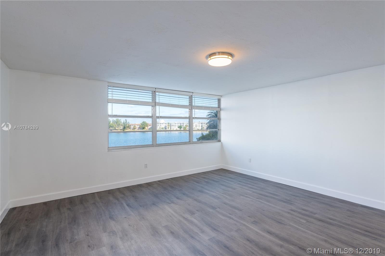 BUCKLEY TOWERS CONDO - EA - Residential Lease