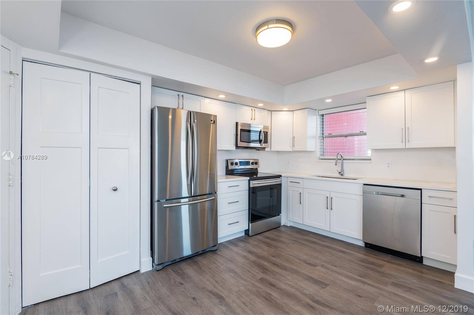 BUCKLEY TOWERS CONDO - EA - Residential Lease