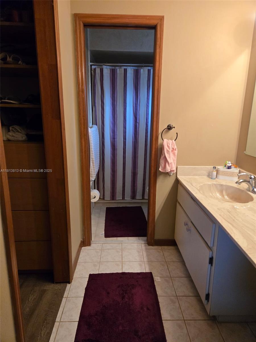 PORT ST LUCIE SECTION 29 - Residential Lease