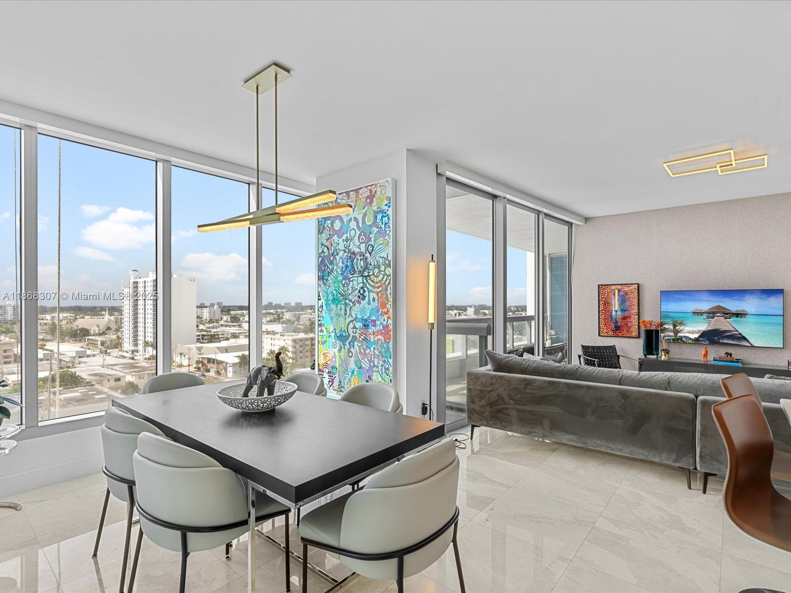 NORTH CARILLON BEACH COND - Residential