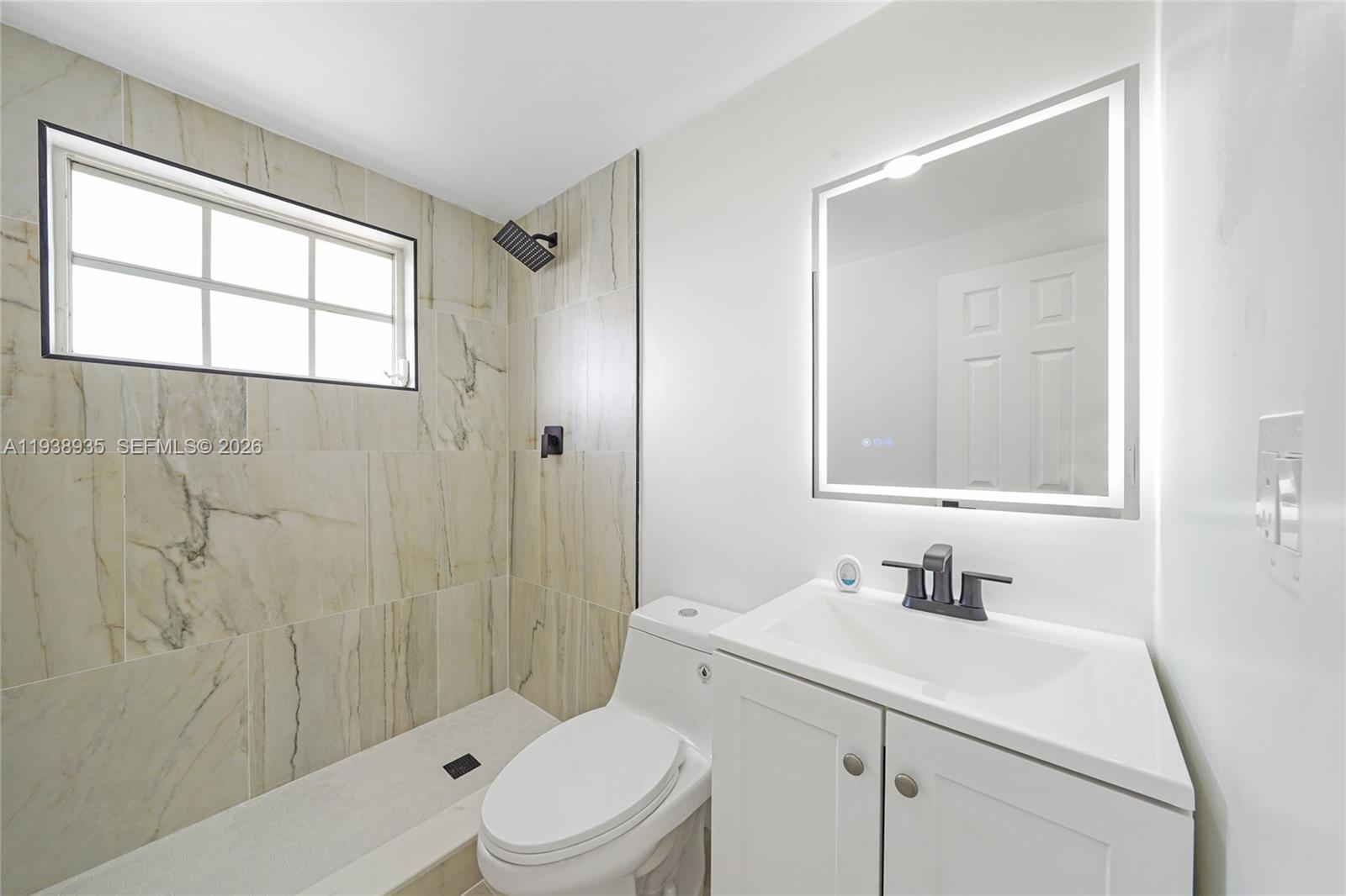 LAUDERDALE ISLES NO 2-BLK - Residential