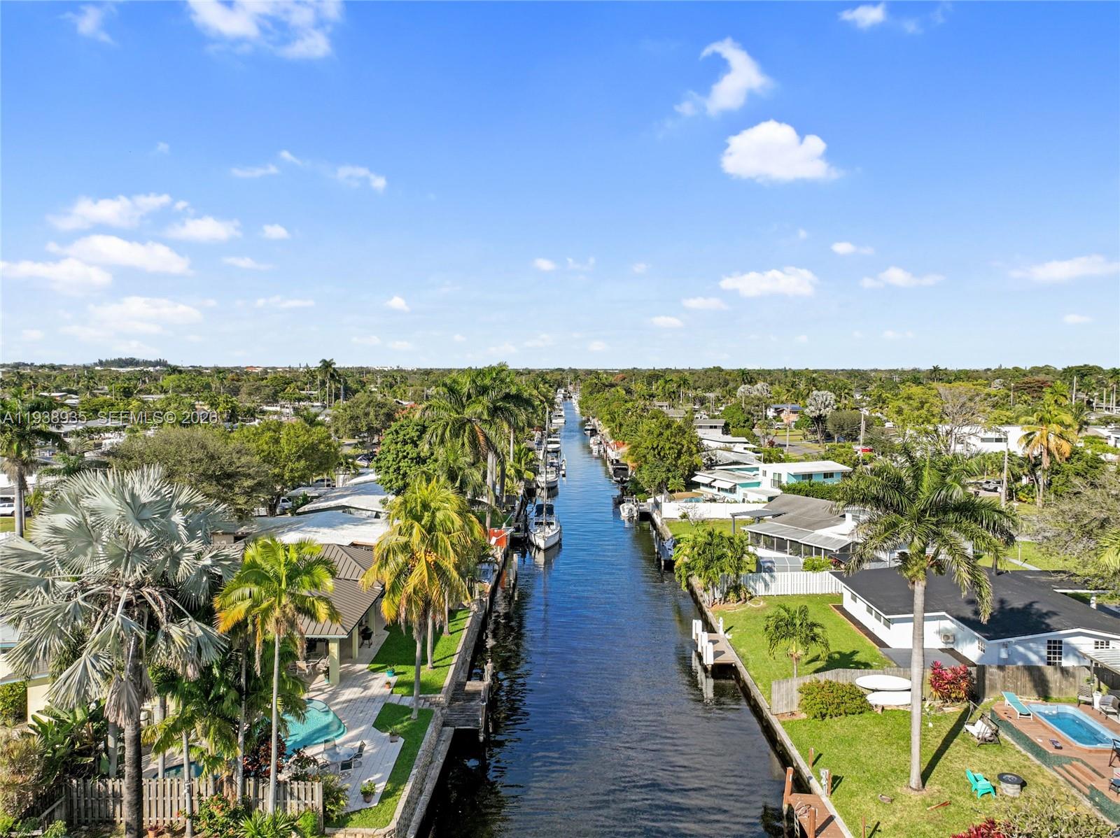 LAUDERDALE ISLES NO 2-BLK - Residential