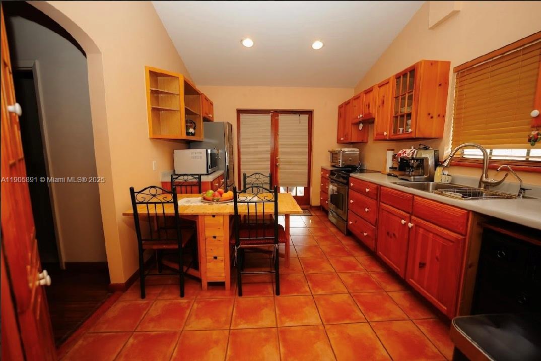 BONANZA RANCHOS - Residential