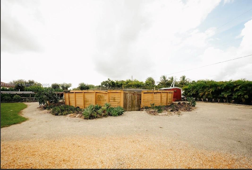 BONANZA RANCHOS - Residential