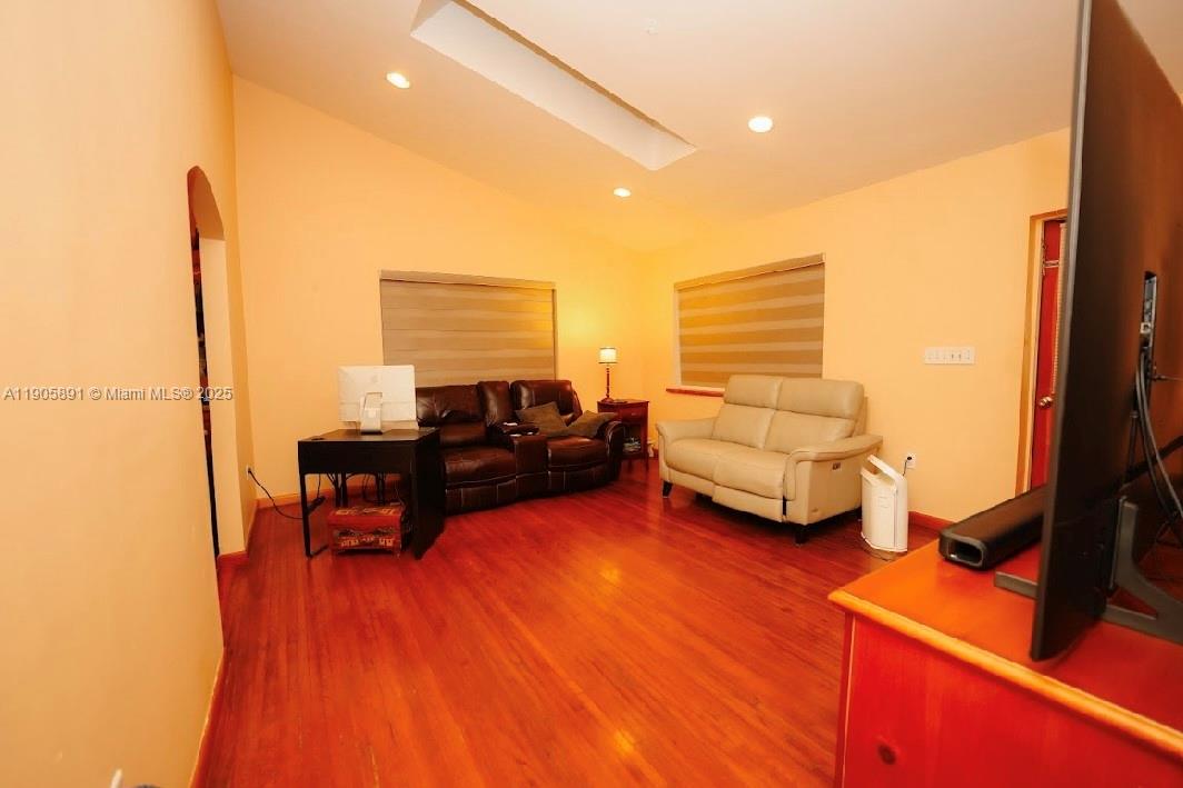 BONANZA RANCHOS - Residential