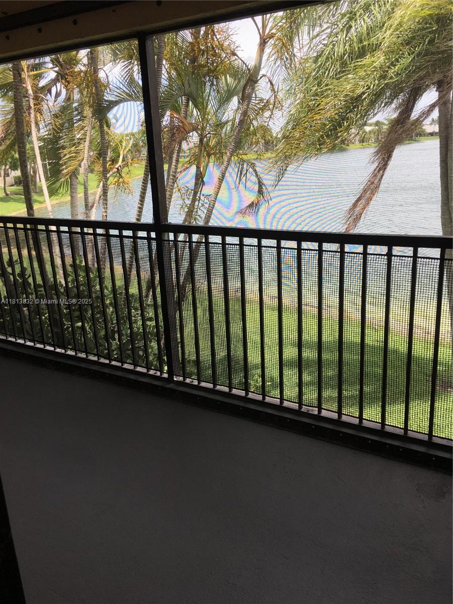 LAKESHORE CONDO #5 - Residential Lease