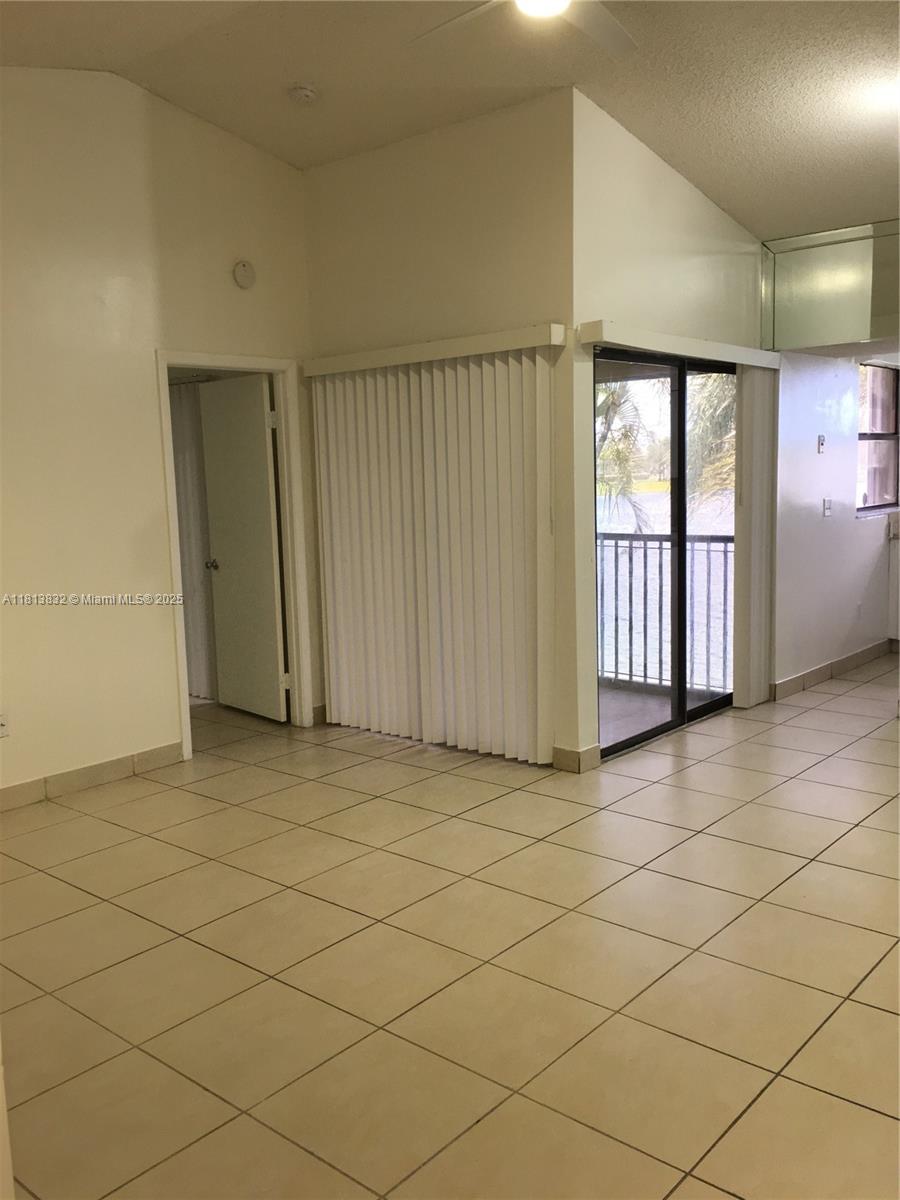 LAKESHORE CONDO #5 - Residential Lease