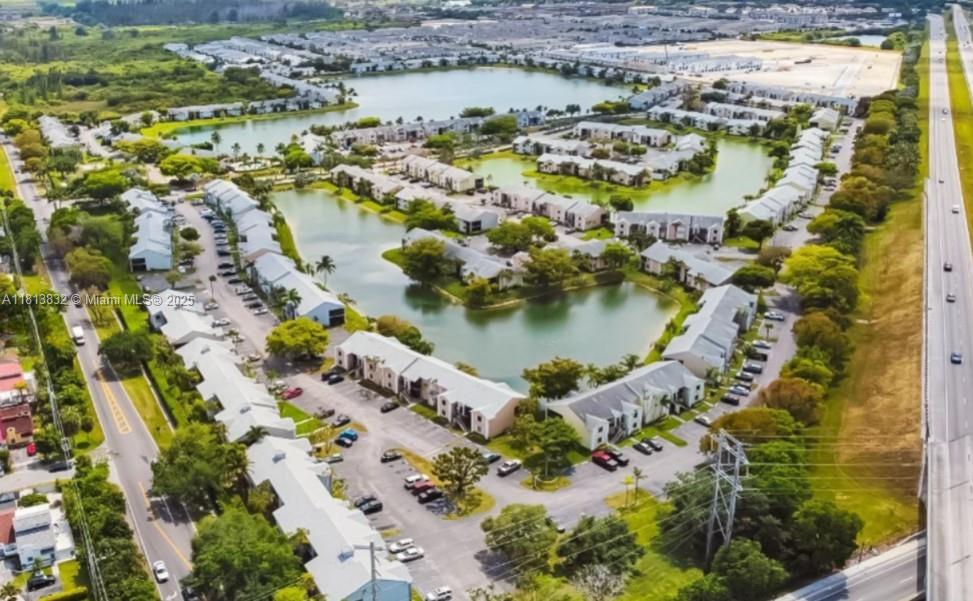 LAKESHORE CONDO #5 - Residential Lease