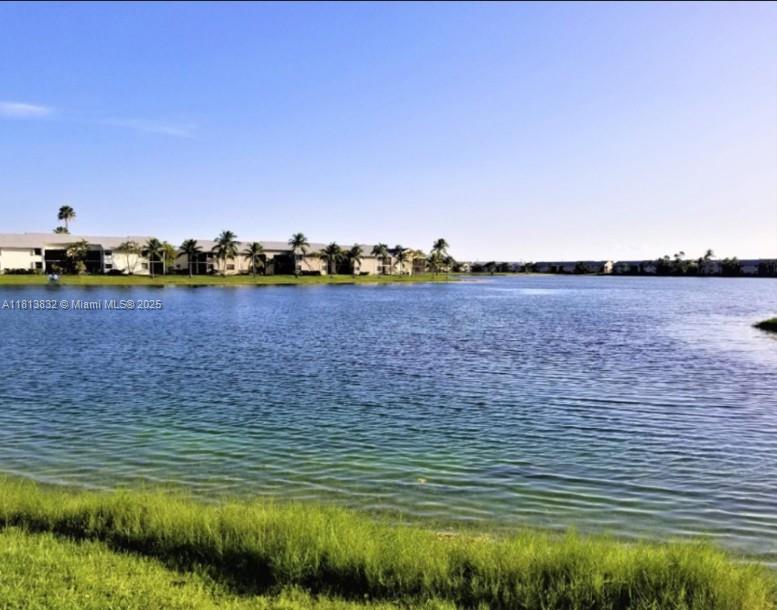 LAKESHORE CONDO #5 - Residential Lease