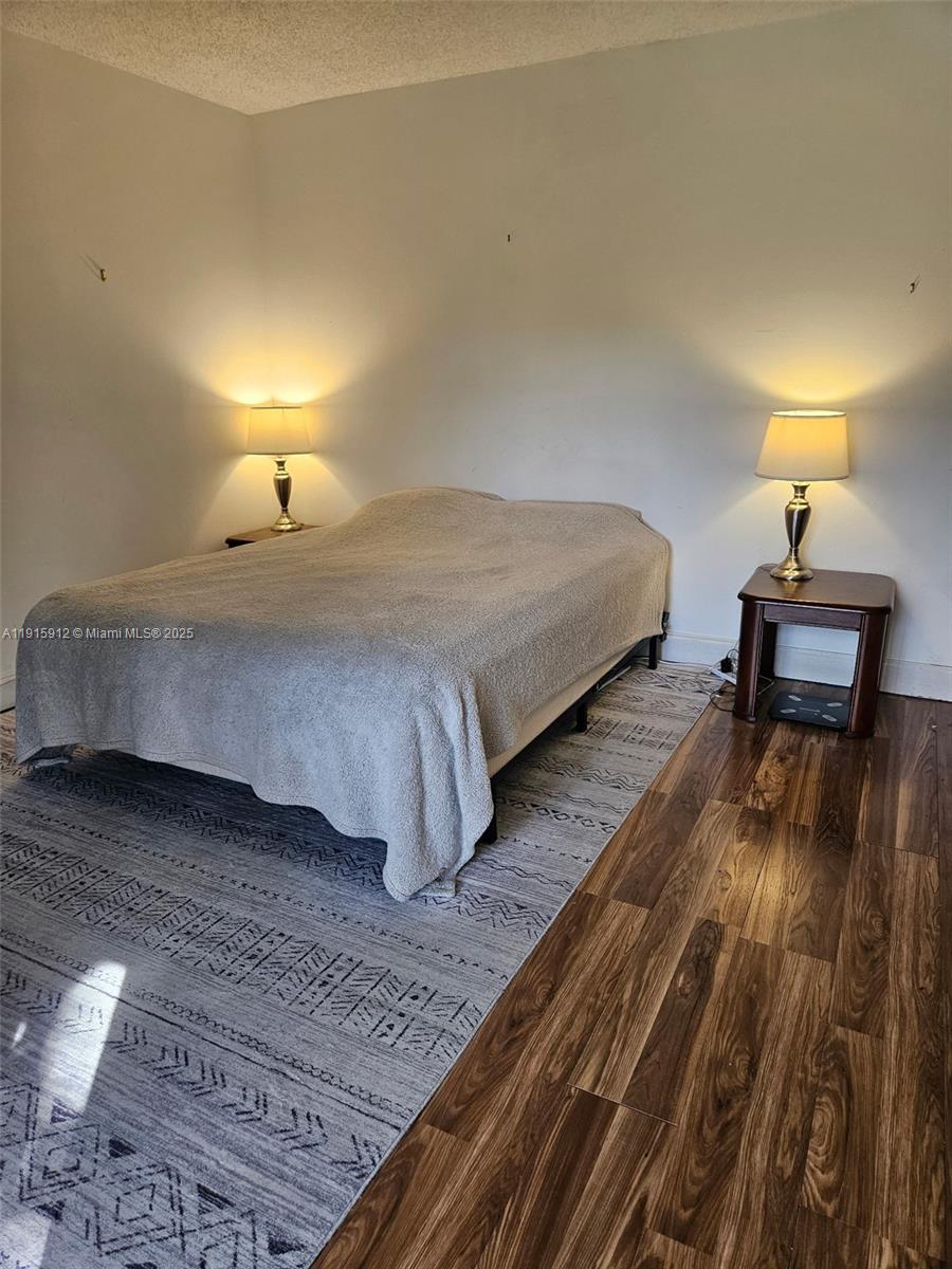 HOLIDAY SPRINGS VILLAGE 1 - Residential