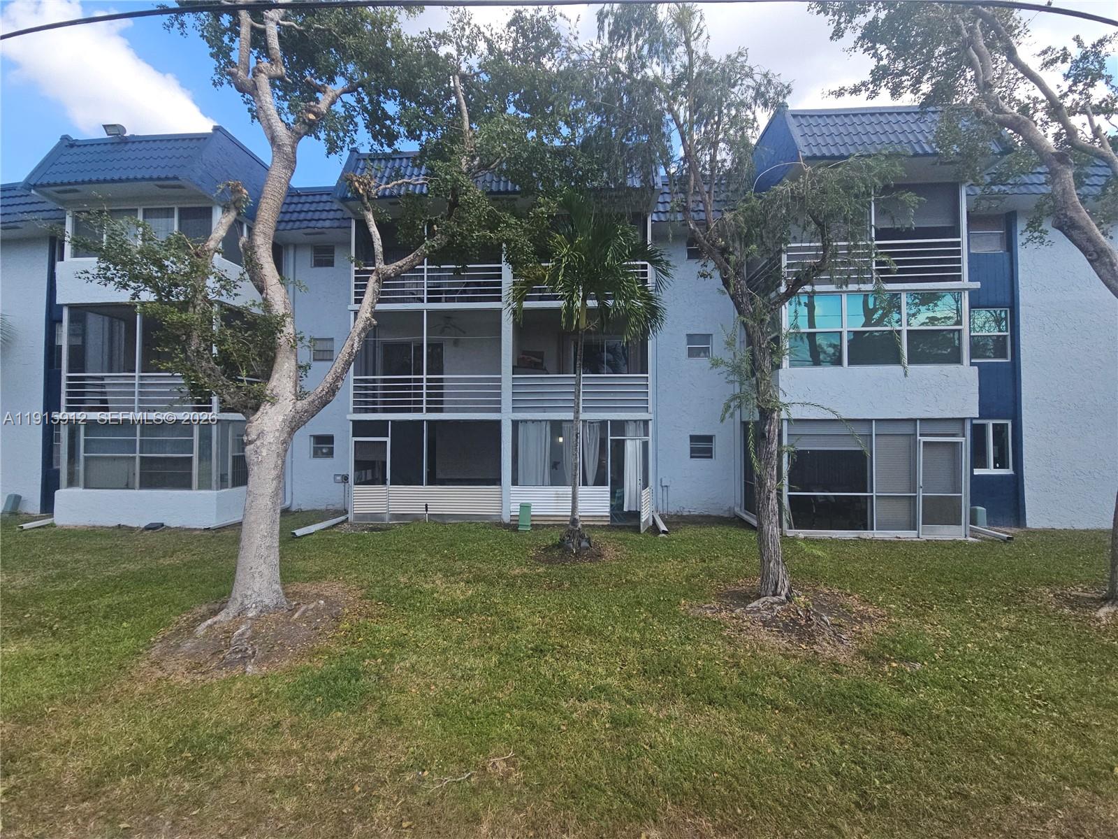 HOLIDAY SPRINGS VILLAGE 1 - Residential