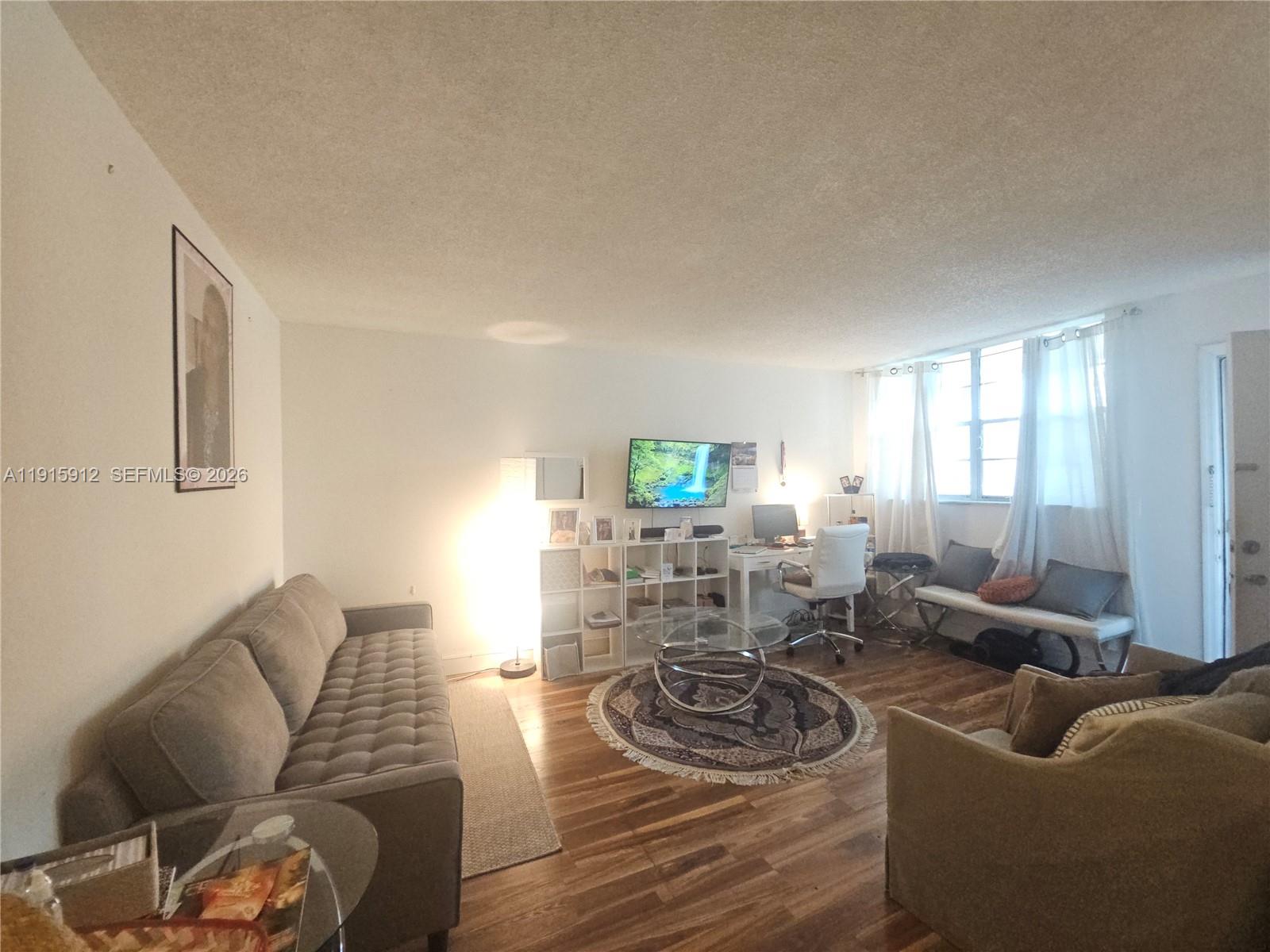 HOLIDAY SPRINGS VILLAGE 1 - Residential