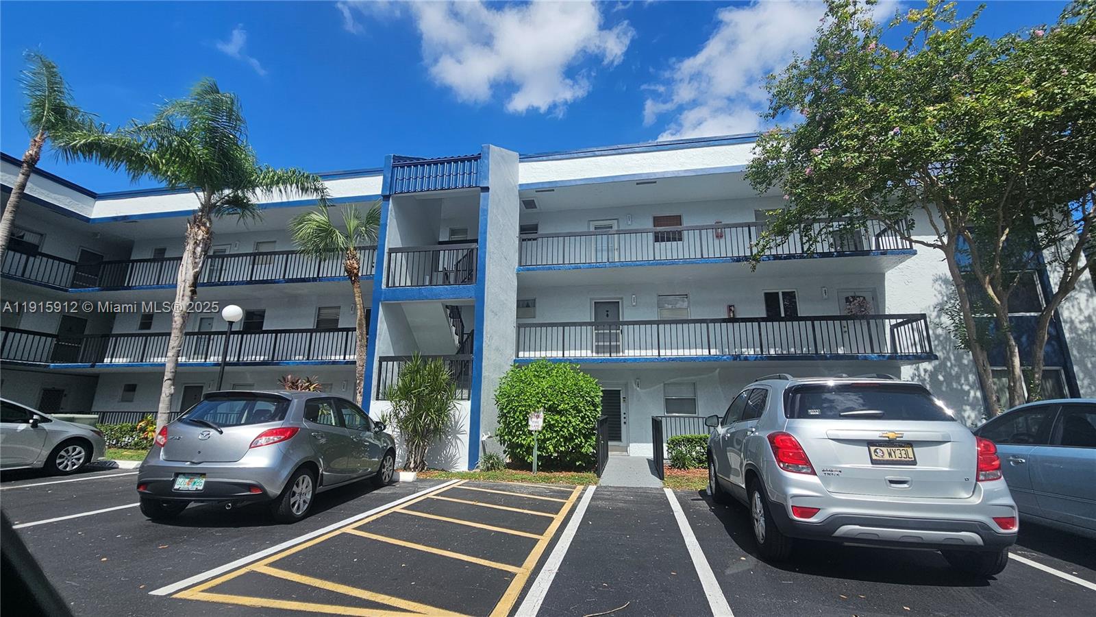 HOLIDAY SPRINGS VILLAGE 1 - Residential