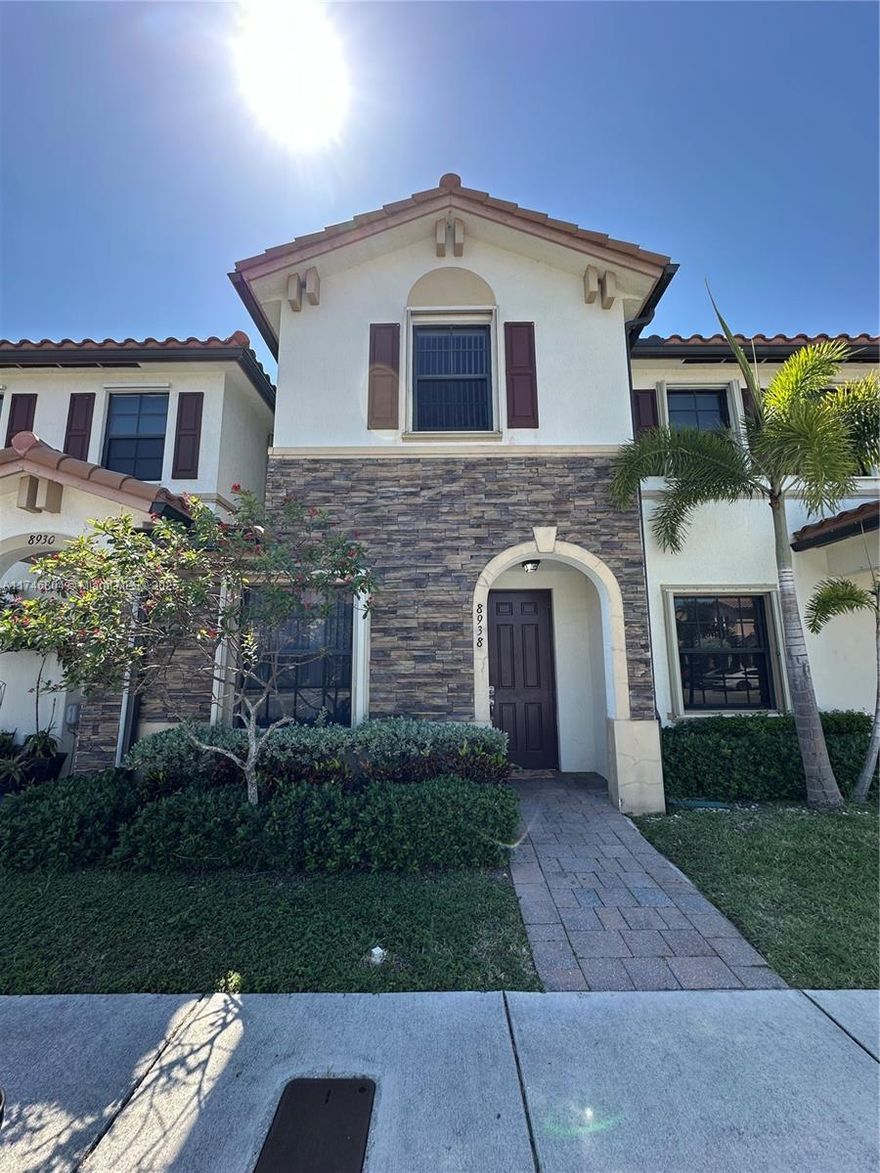 Beautiful townhouse, 2 stories, 3/2.5 bathroom, 2 parking spot, no garage, pet friendly,  washer and dryer In the unit Great location!! NEW Microwave, washer and dryer, VERY motivated seller. Bring your offers!!!