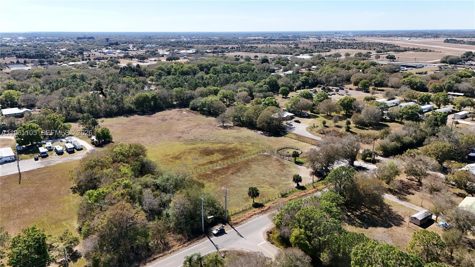 WHISPERING PINES - Land