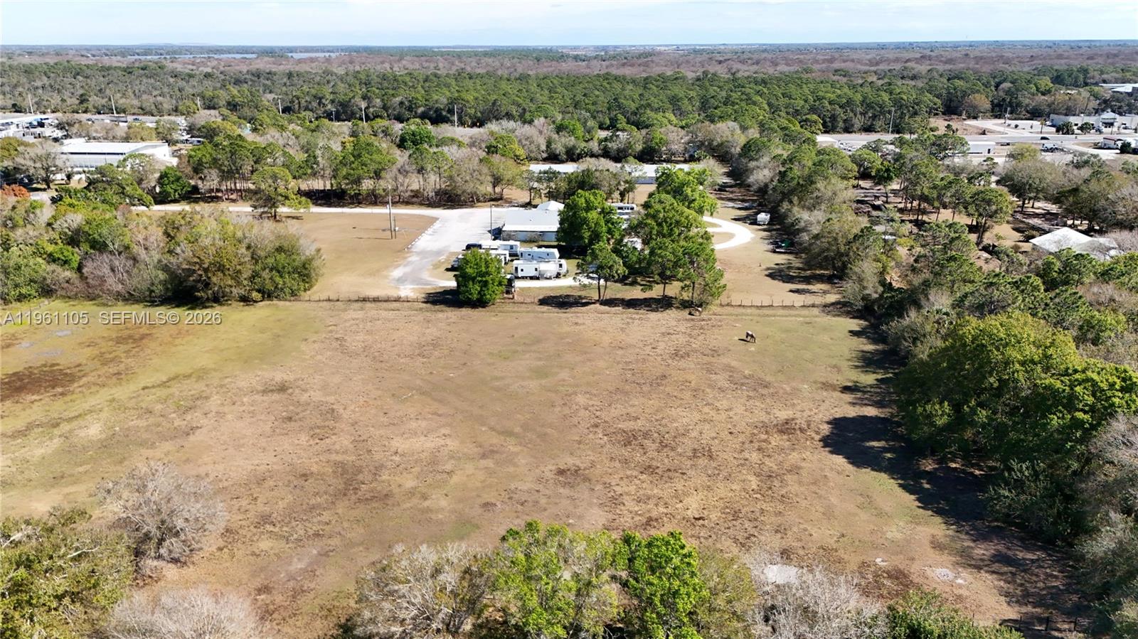 WHISPERING PINES - Land