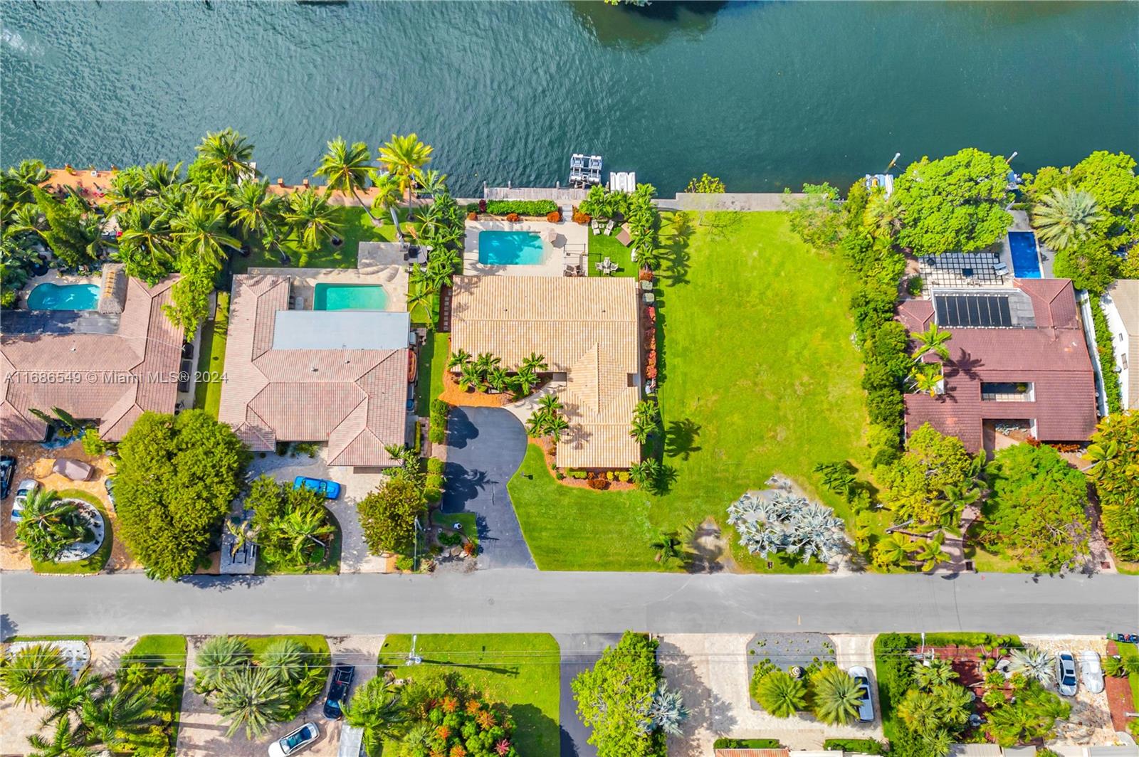 GOLDEN ISLES SEC - Residential