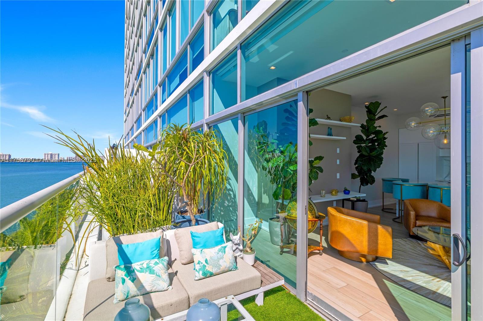 Space 01 - Residential