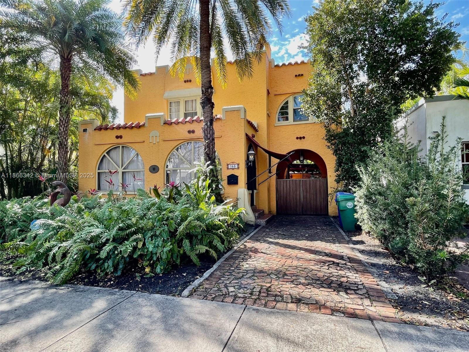 168 NE 44th St