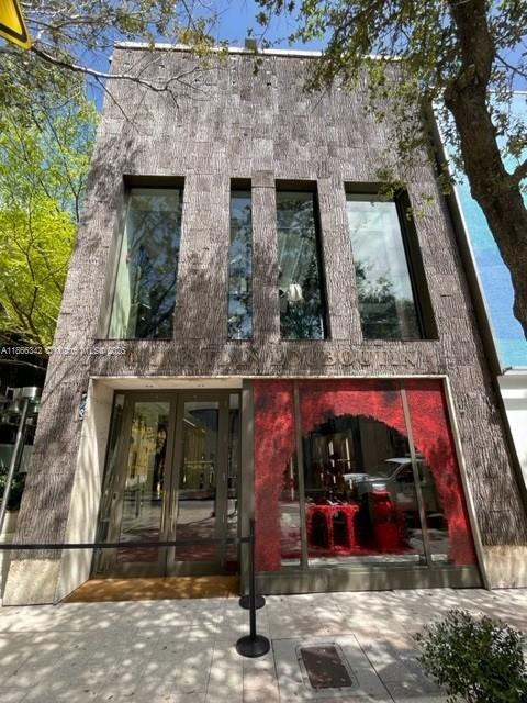 BILTMORE SUB - Residential Lease