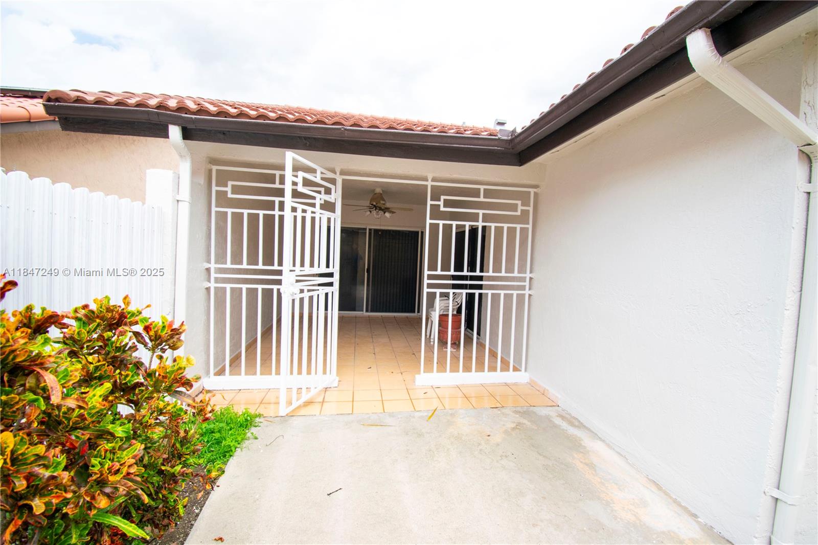 BIRD LAKES SOUTH SEC 2 - Residential