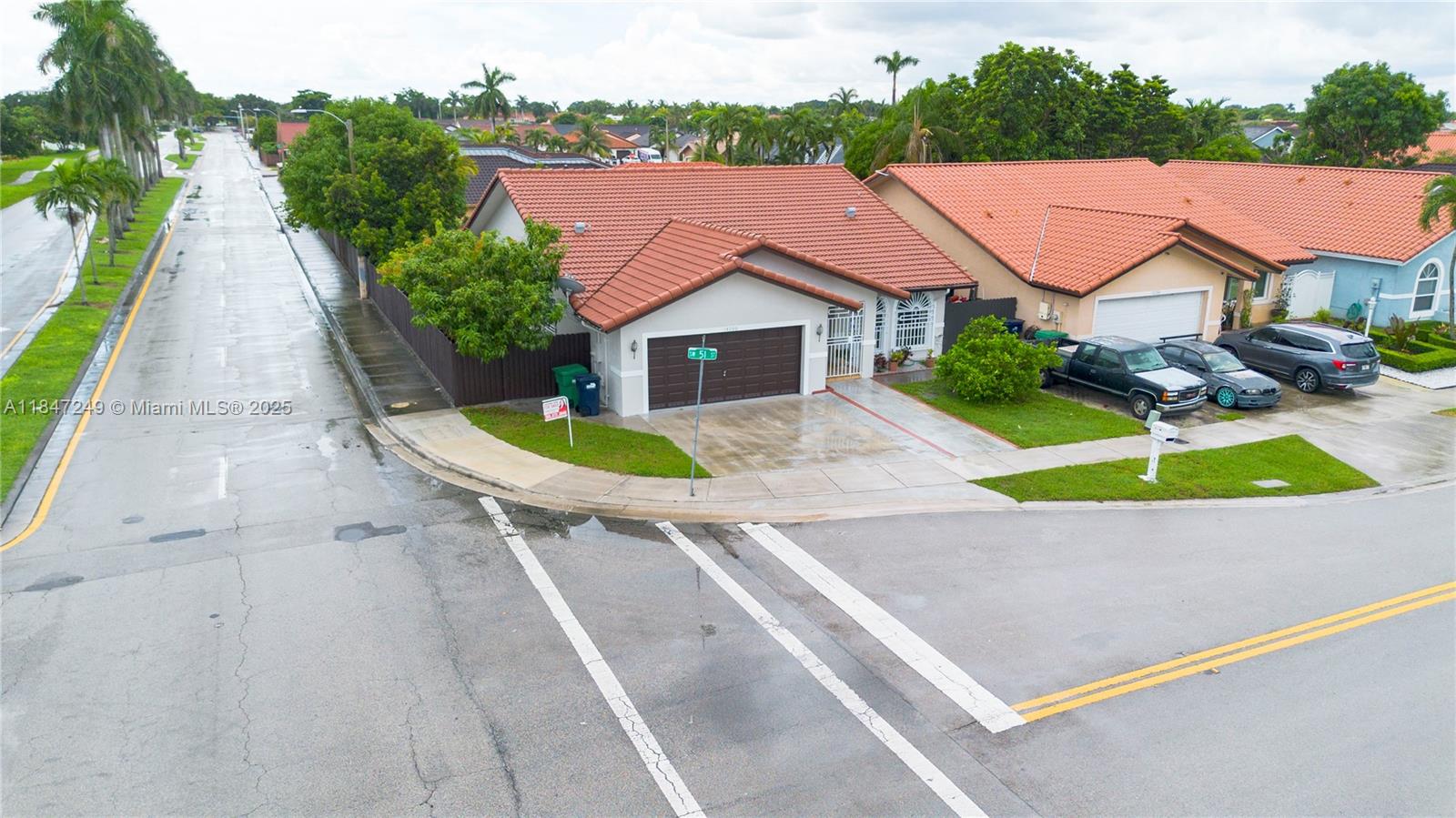 14200 SW 51st St