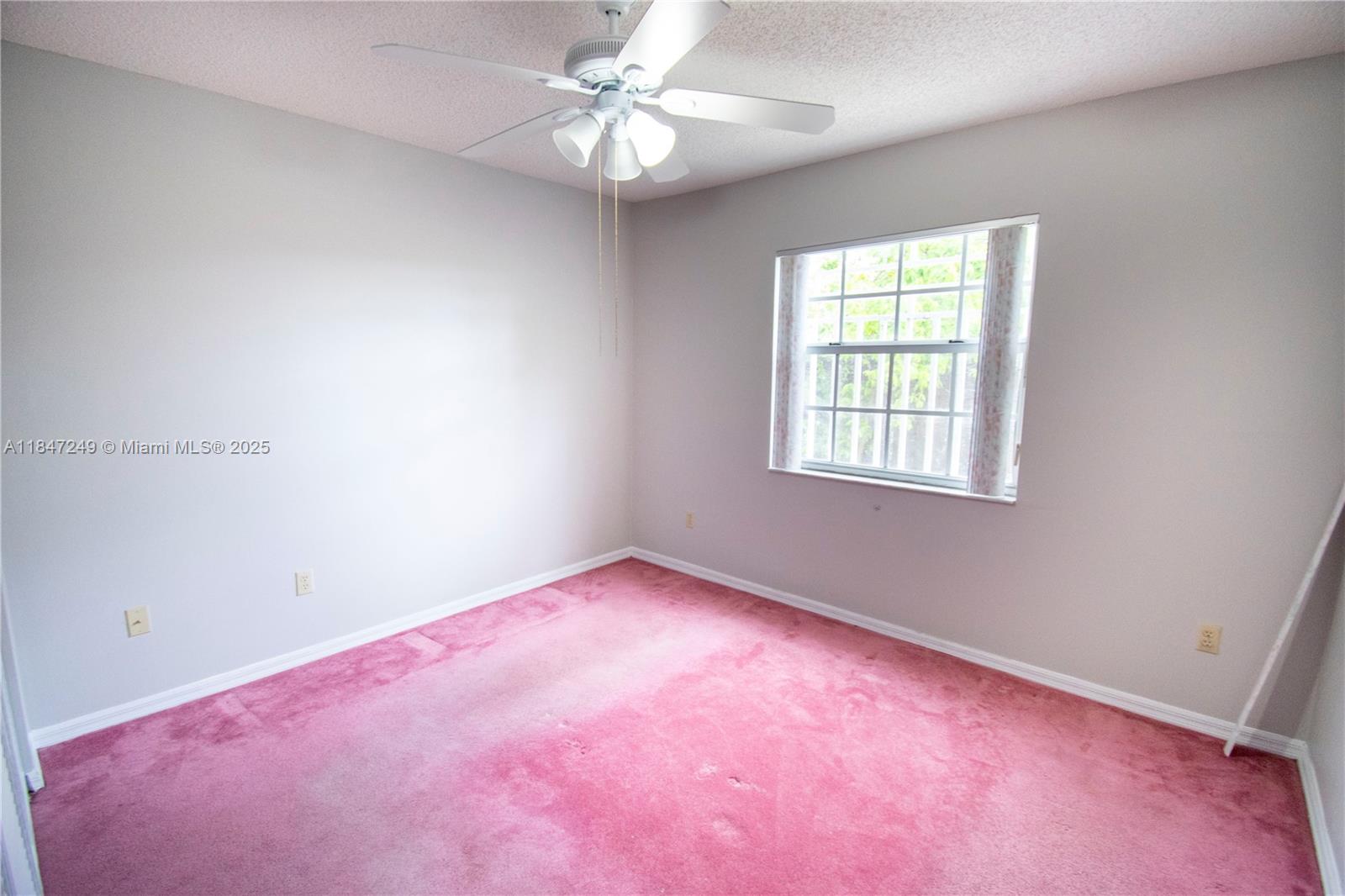 BIRD LAKES SOUTH SEC 2 - Residential