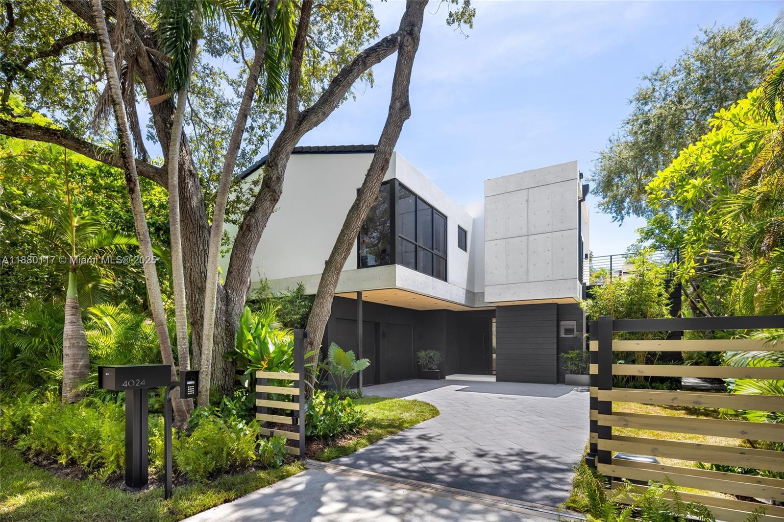 AMD PL OF BONITA PARK - Residential