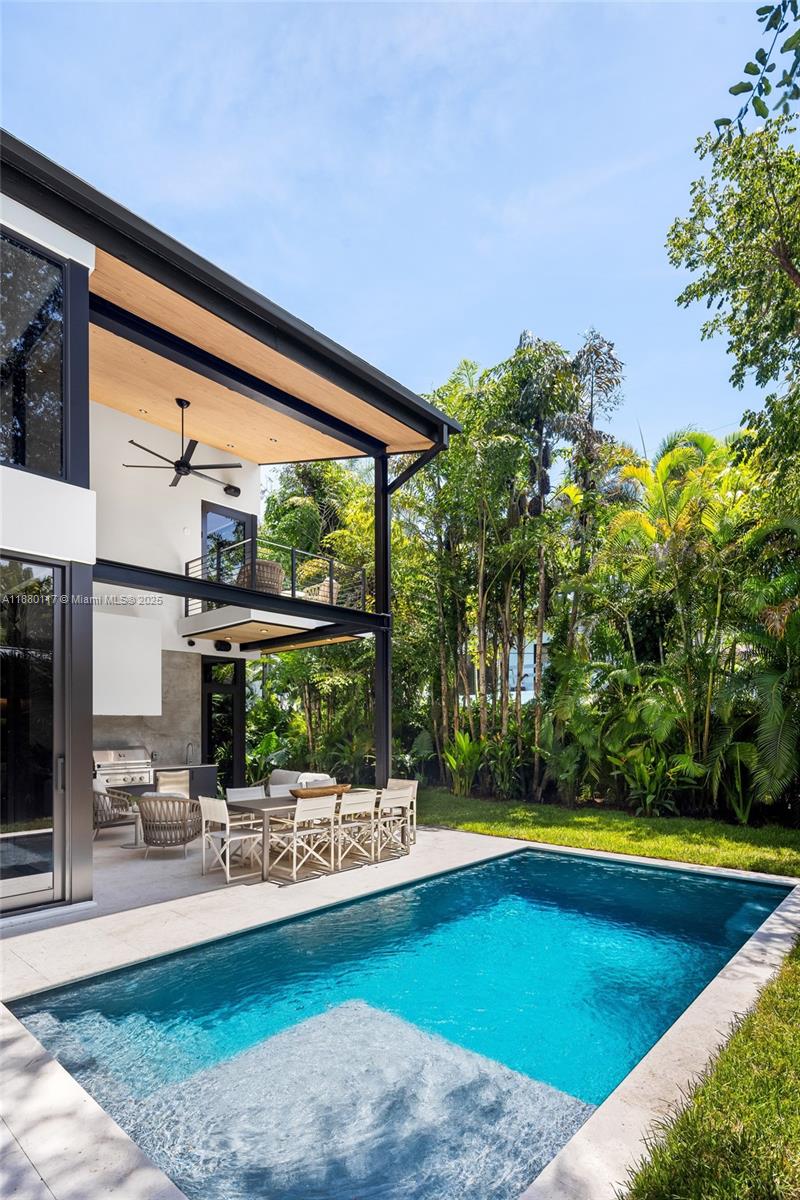AMD PL OF BONITA PARK - Residential