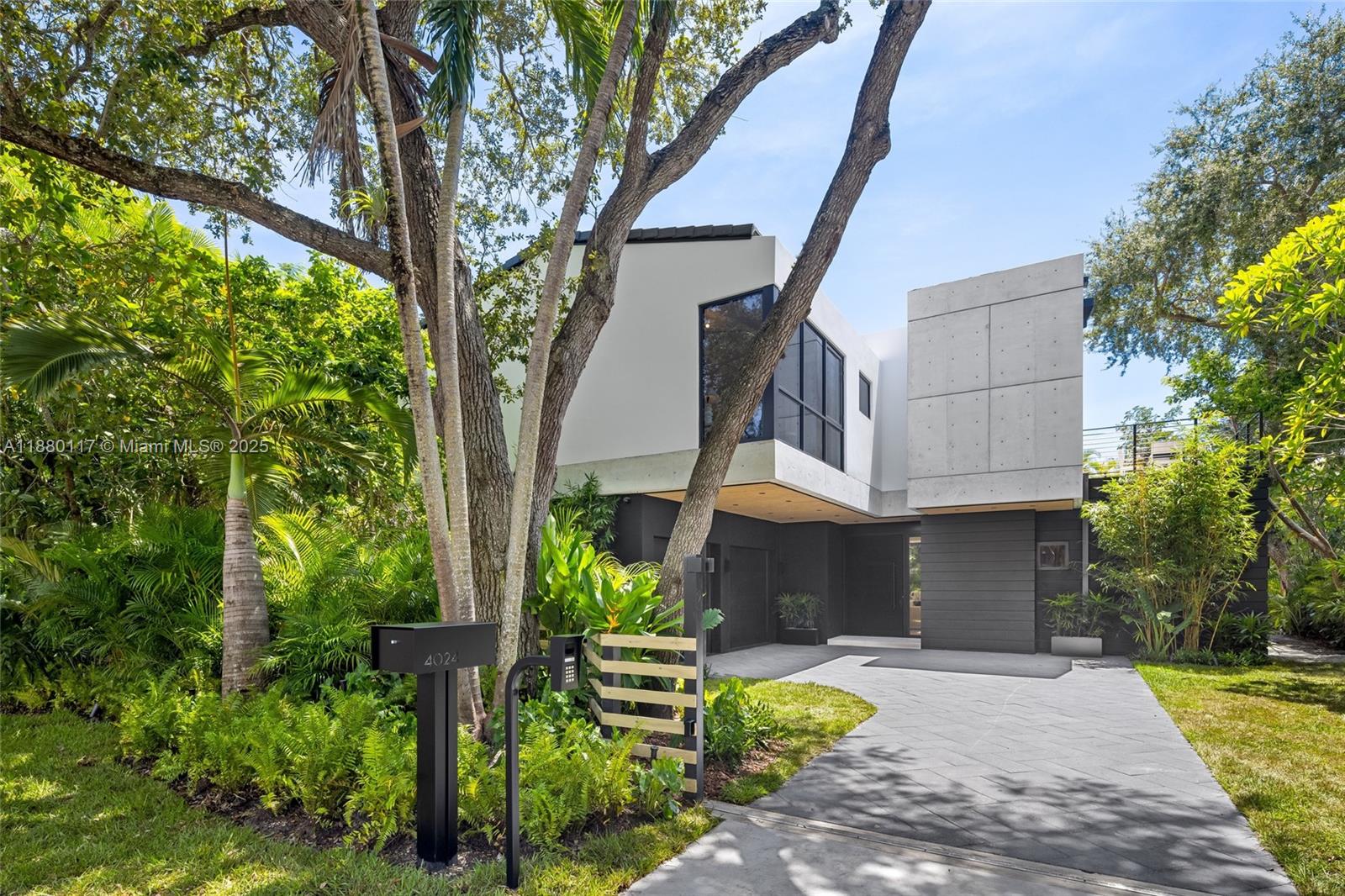 AMD PL OF BONITA PARK - Residential