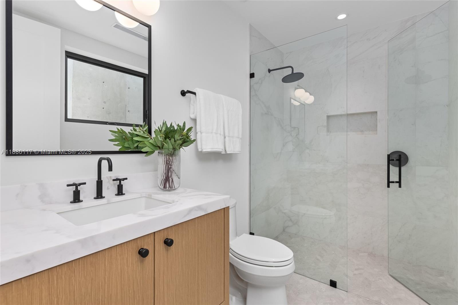 AMD PL OF BONITA PARK - Residential