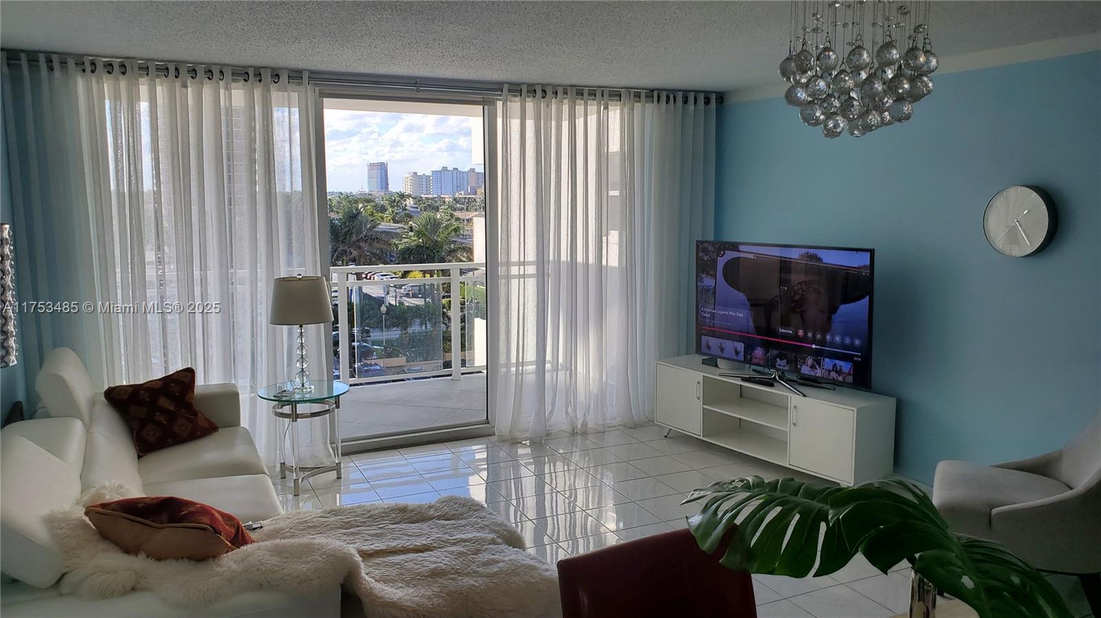 Property for Sale at 2030 S Ocean Dr 401, Hallandale Beach, Broward County, Florida - Bedrooms: 1 
Bathrooms: 2  - $329,000