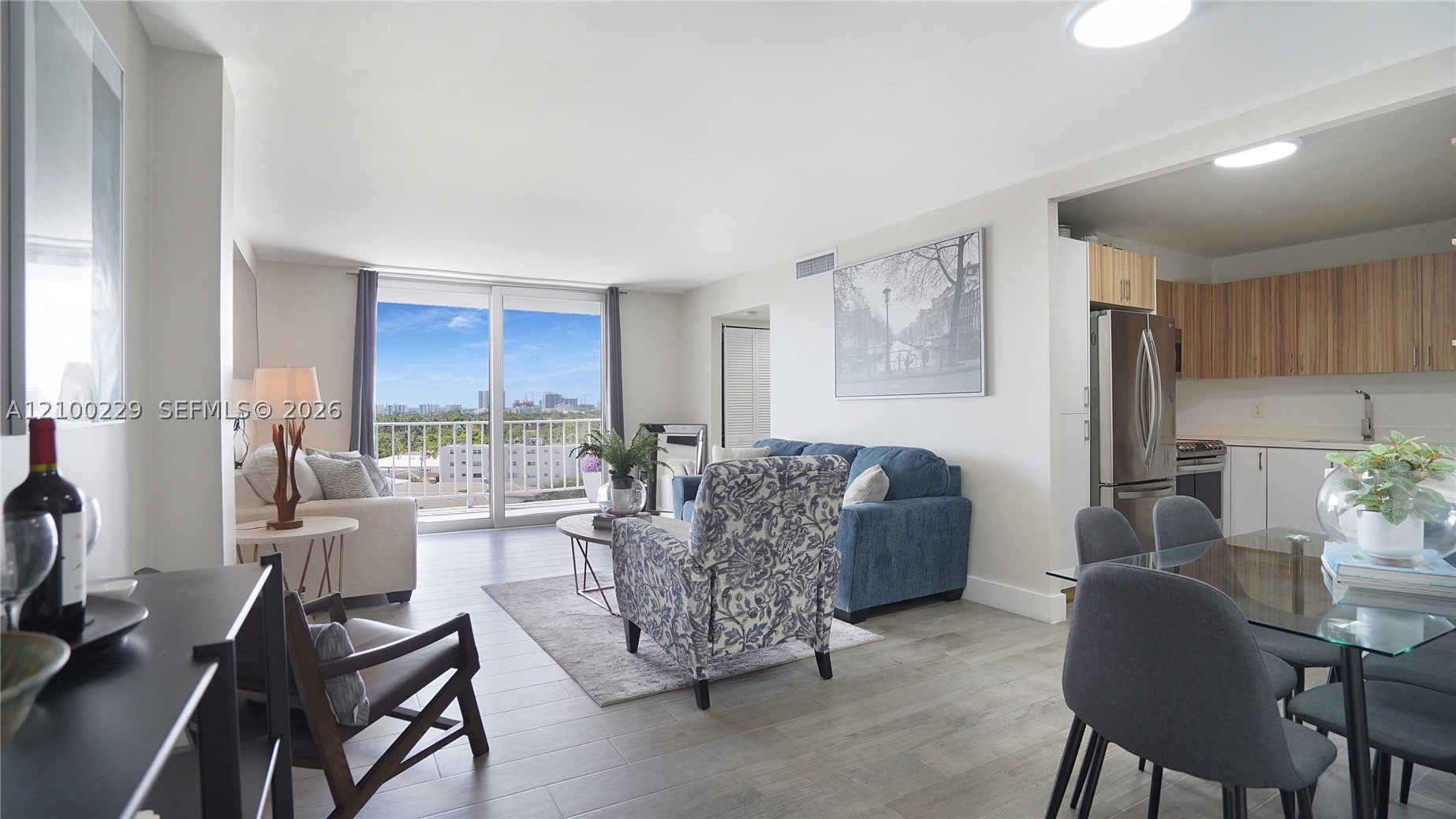 6900 Bay Dr 8K