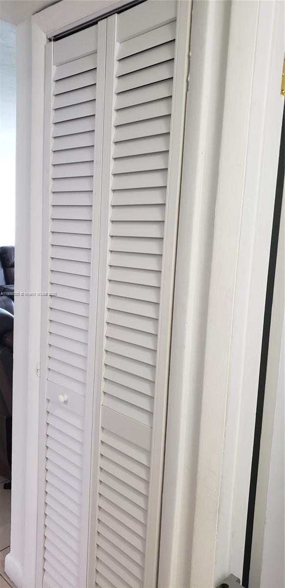 SUNSET PALMS WEST CONDO - Residential