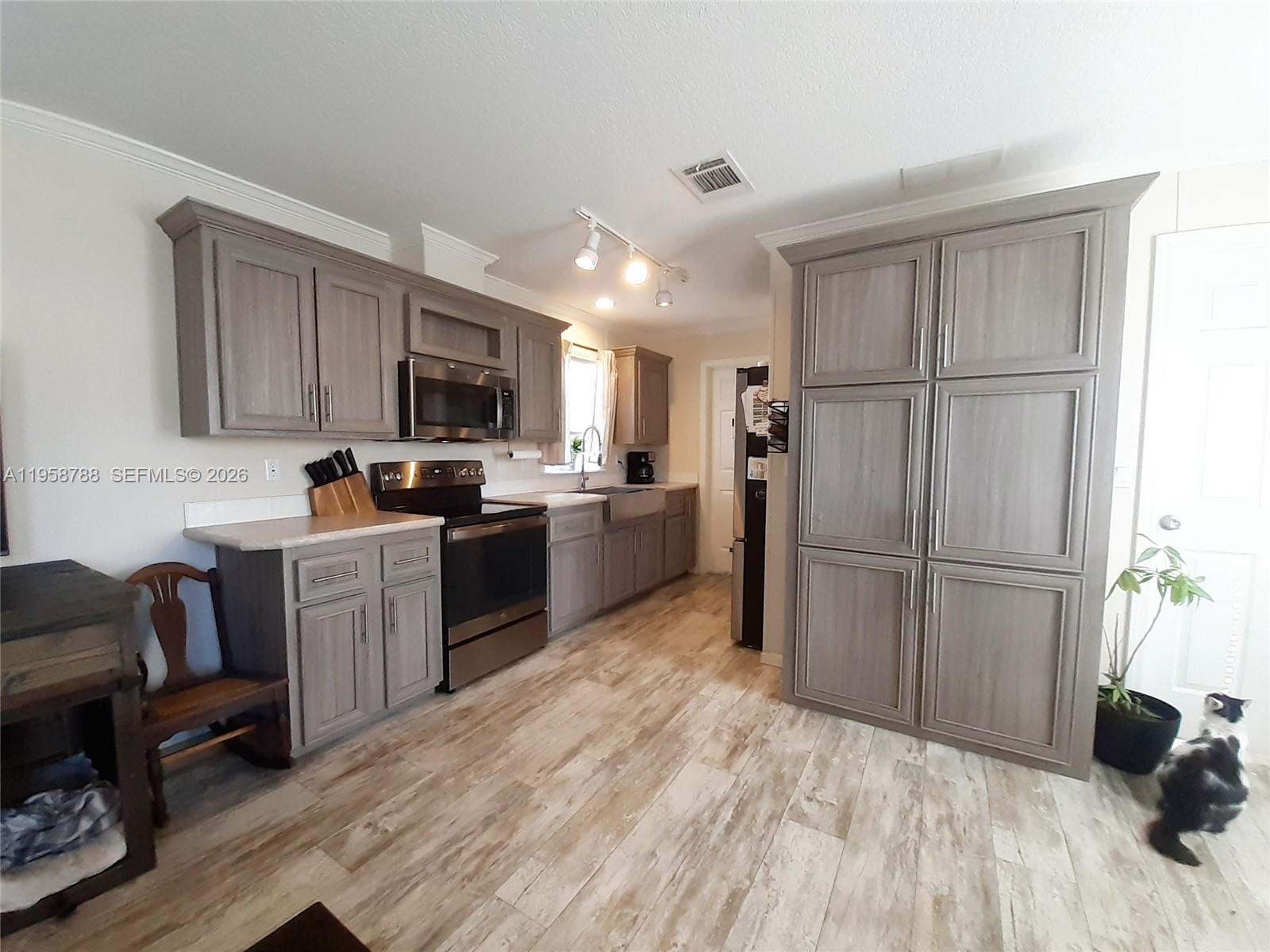 CARLAN MOBILE HOME PARK - Residential