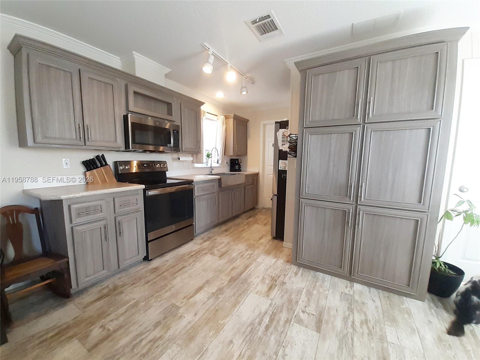 CARLAN MOBILE HOME PARK - Residential