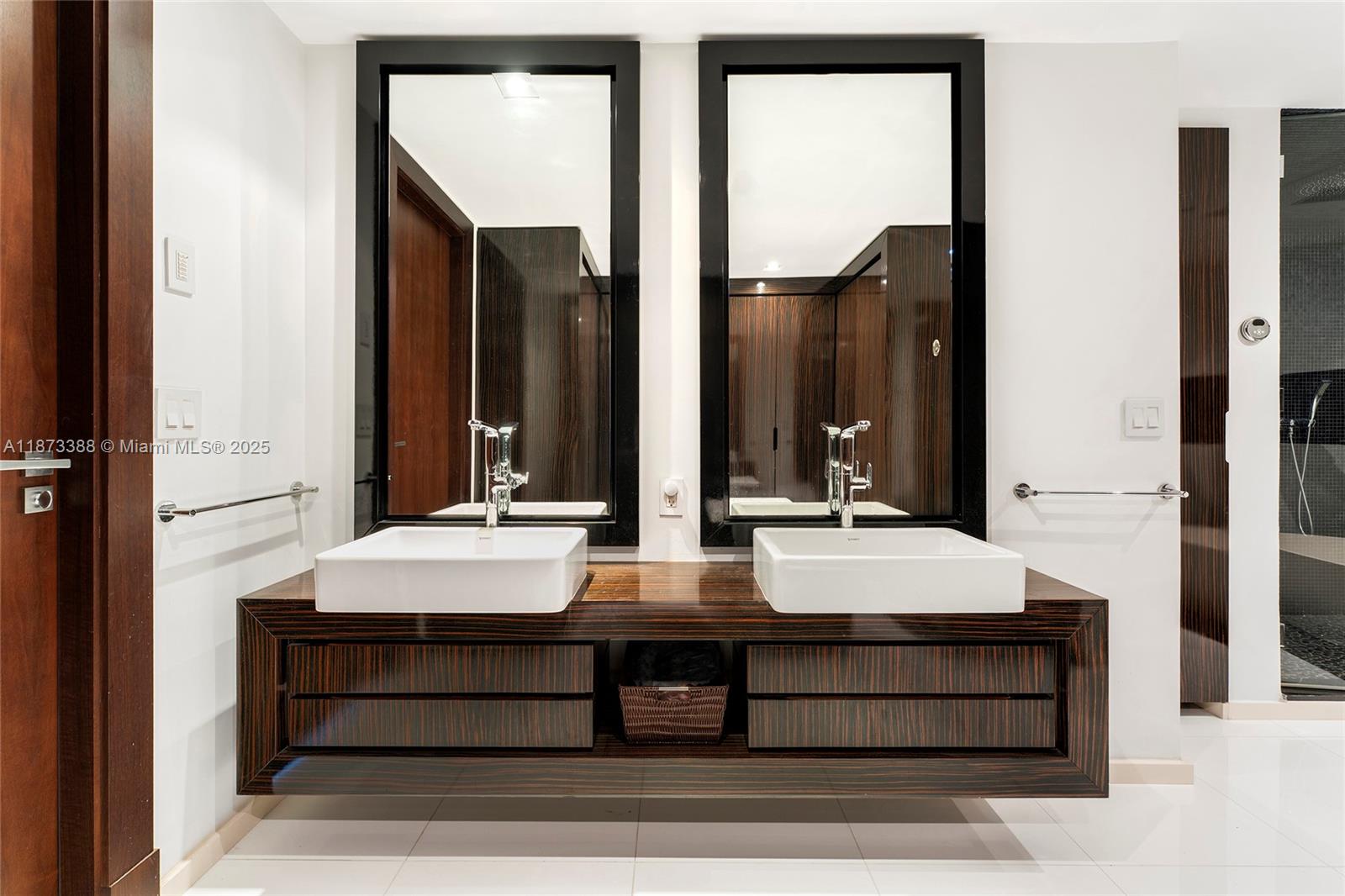 BAYVIEW FISHER ISL NO TWO - Residential