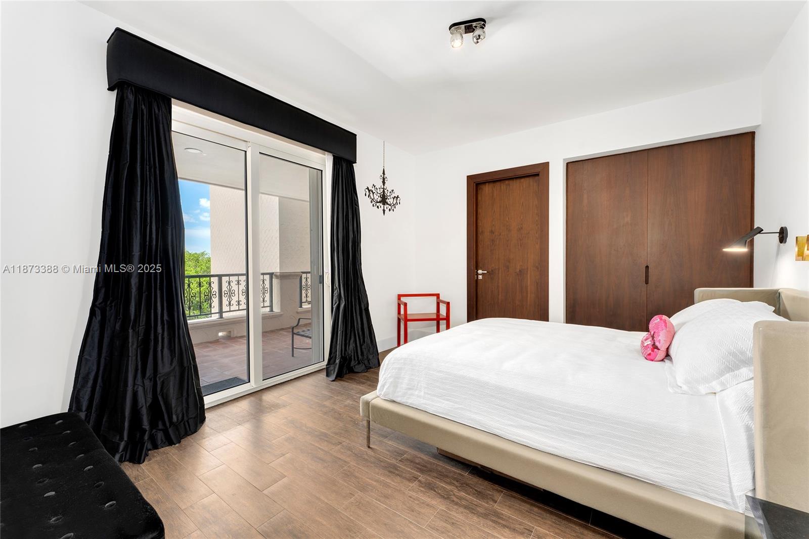 BAYVIEW FISHER ISL NO TWO - Residential