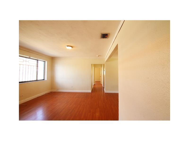 SUNSET MANOR - Residential