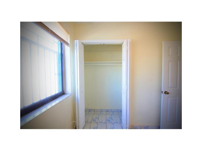 SUNSET MANOR - Residential