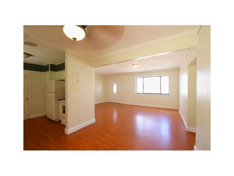 SUNSET MANOR - Residential