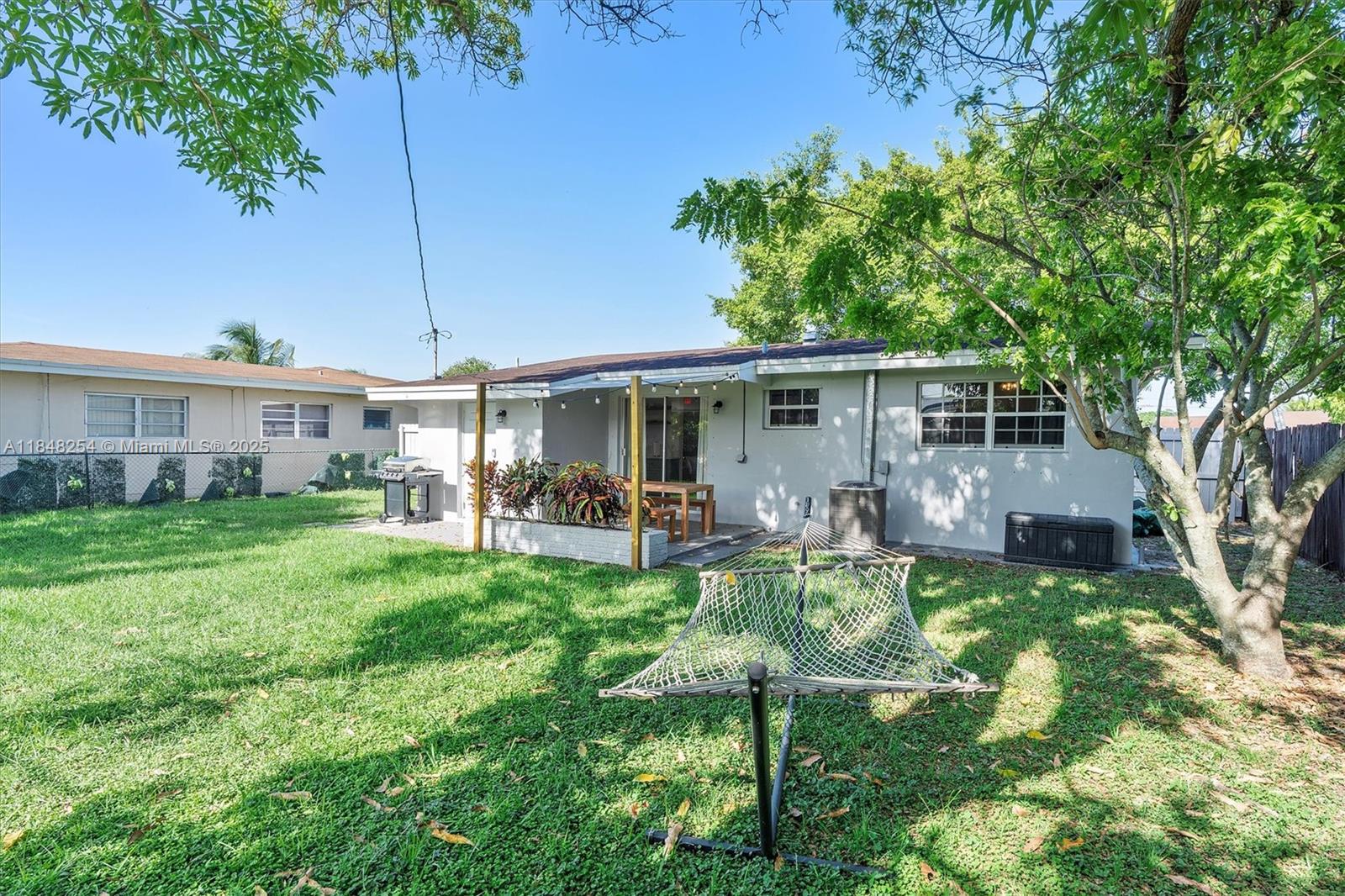 MIRAMAR SEC 8 - Residential